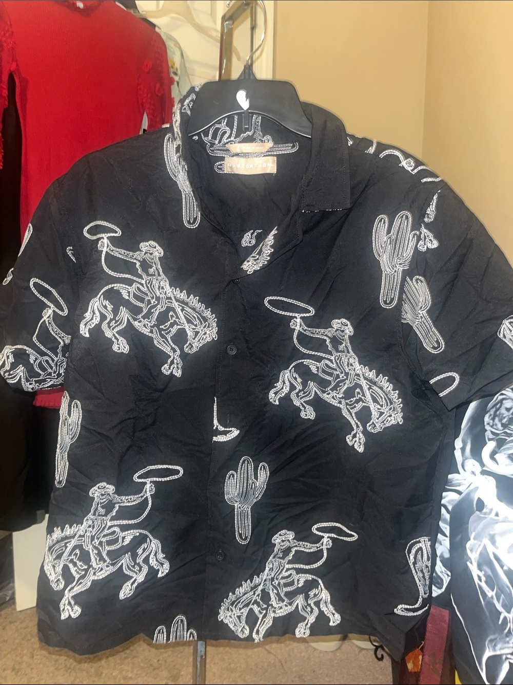 Men's Black Short-Sleeve Western Print Button-Down Shirt